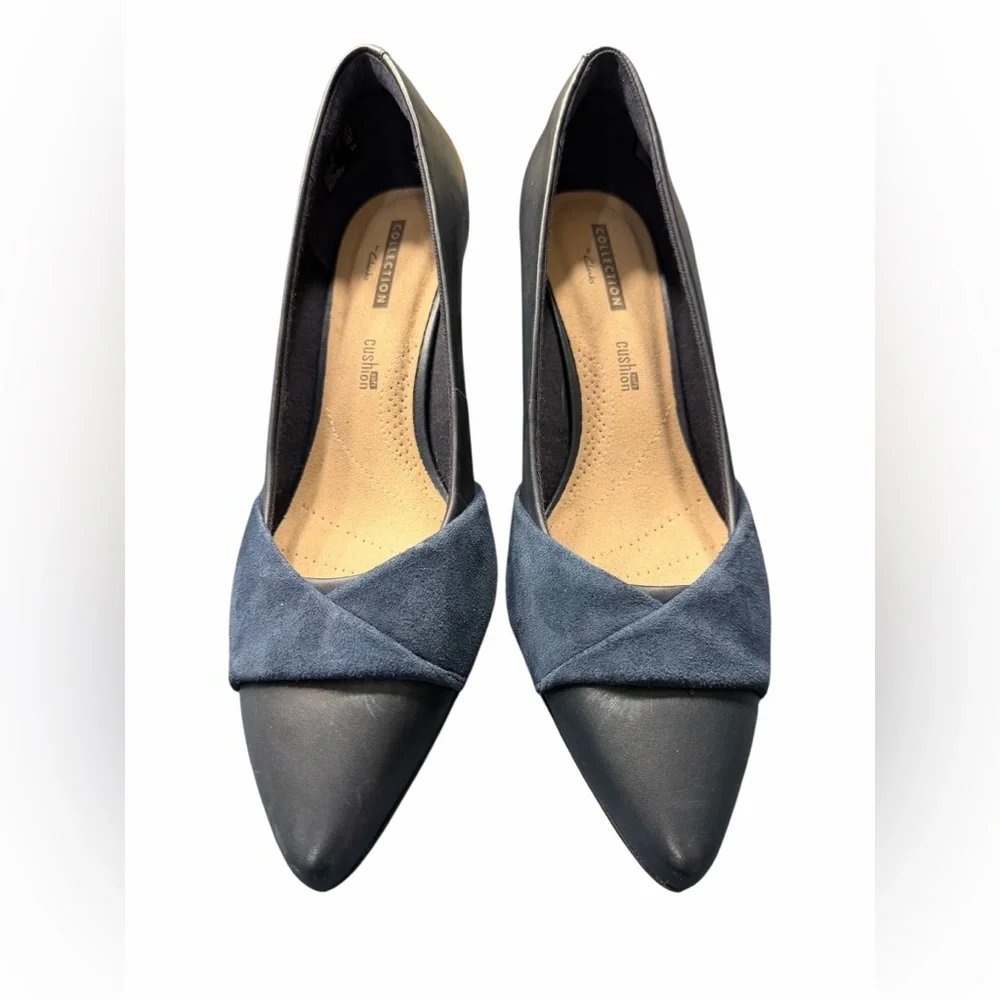 Clarks Two-Tone Navy Pointed-Toe 3in Heels - Picture 2 of 7